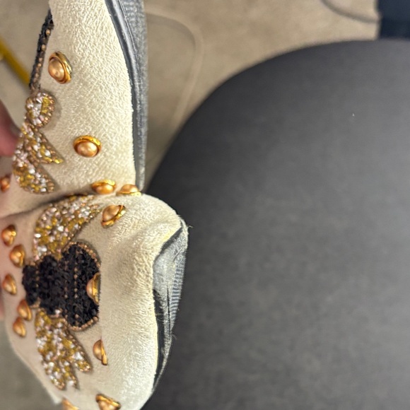 Source Unknown Gold and Black Embellished Mules - Picture 5 of 7